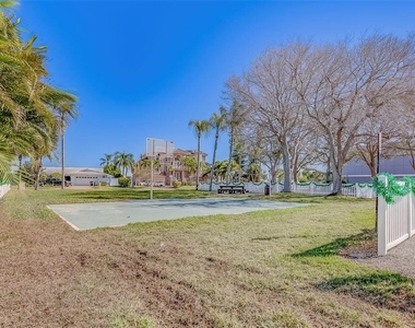 17035 Gulf Boulevard - Photo Thumbnail 40