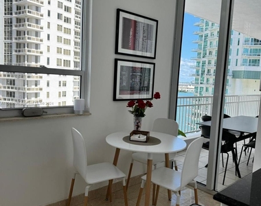 801 Brickell Key Blvd - Photo Thumbnail 1