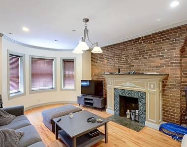 531 Newbury St. - Photo Thumbnail 1