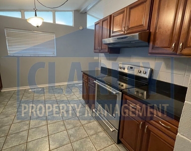 1702 Chestnut Street Se - Photo Thumbnail 12