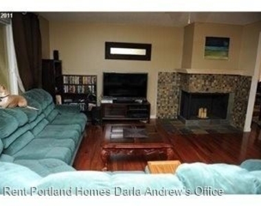 13055 Se Cora Street - Photo Thumbnail 6