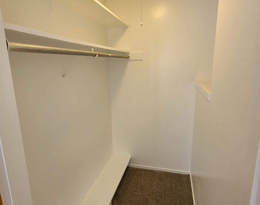 9013 Montoya St, Unit 3 - Photo Thumbnail 19