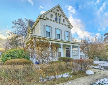 19 Marquand Avenue - Photo Thumbnail 1