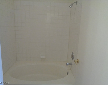 5125 Reno Avenue - Photo Thumbnail 12