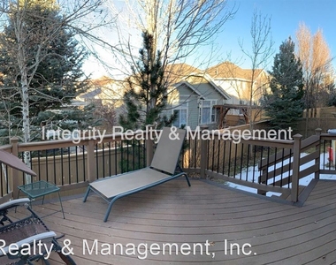 3025 Redhaven Way - Photo Thumbnail 27