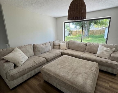 3580 Lalani Boulevard - Photo Thumbnail 15