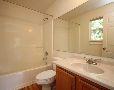 4415 Sw 34th Street - Photo Thumbnail 9