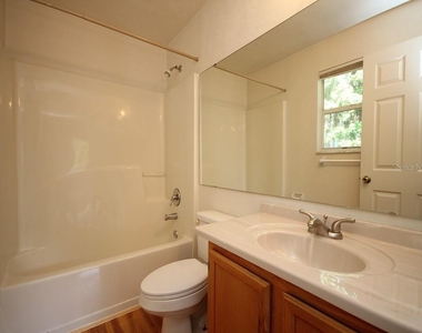 4415 Sw 34th Street - Photo Thumbnail 8