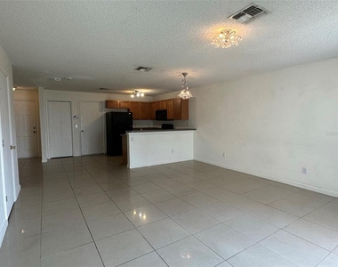 12640 Somerset Oaks Street - Photo Thumbnail 7