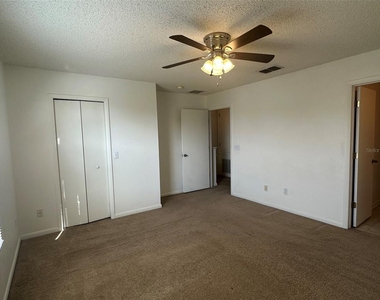 12640 Somerset Oaks Street - Photo Thumbnail 12