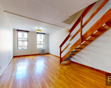 414 East 73rd Street - Photo Thumbnail 2