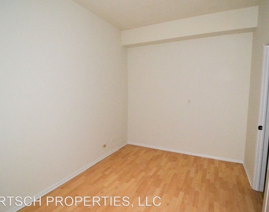 4615 N. Malden St - Photo Thumbnail 14