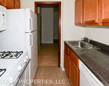 4615 N. Malden St - Photo Thumbnail 11