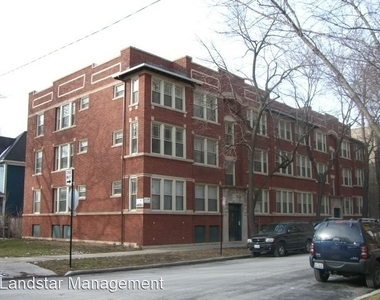 6738 N. Lakewood Ave. - Photo Thumbnail 0