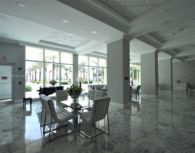 2501 S Ocean Dr - Photo Thumbnail 30