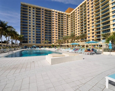 2501 S Ocean Dr - Photo Thumbnail 40