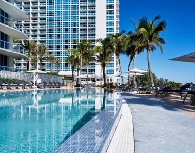 6799 Collins Ave - Photo Thumbnail 29