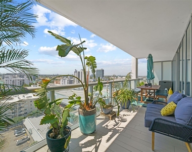 6799 Collins Ave - Photo Thumbnail 10