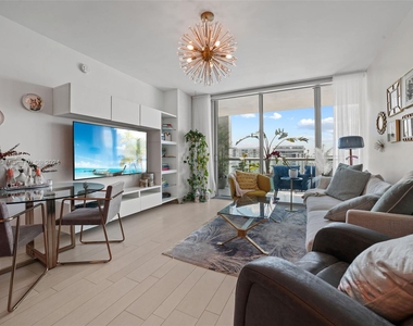 6799 Collins Ave - Photo Thumbnail 1