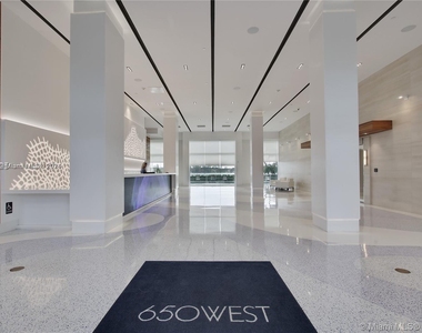 650 West Ave - Photo Thumbnail 9