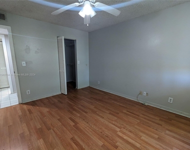 4055 W Mcnab Rd - Photo Thumbnail 6