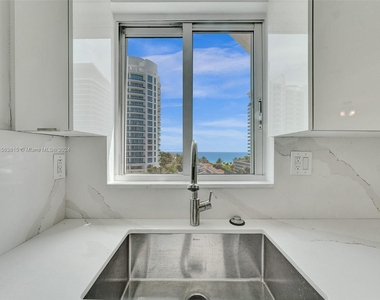 5900 Collins Ave - Photo Thumbnail 71