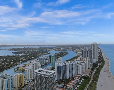 5900 Collins Ave - Photo Thumbnail 13