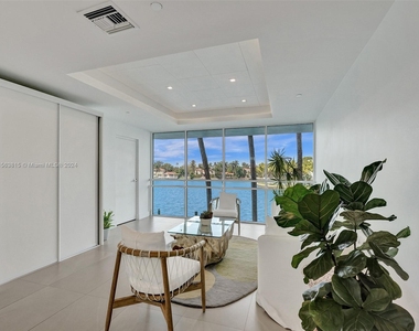 5900 Collins Ave - Photo Thumbnail 41