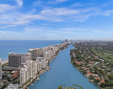 5900 Collins Ave - Photo Thumbnail 4