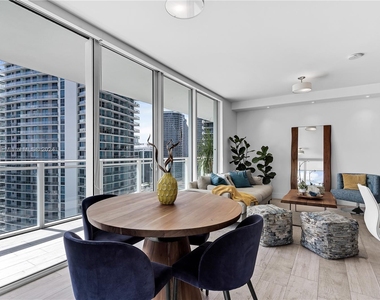 1080 Brickell Ave - Photo Thumbnail 14