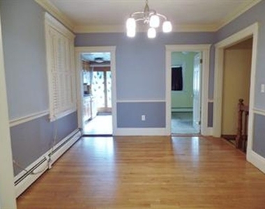 26 Medfield Street - Photo Thumbnail 7