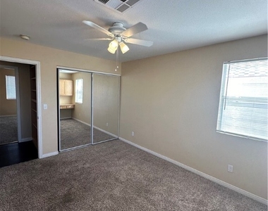 5112 Forest Oaks Drive - Photo Thumbnail 33