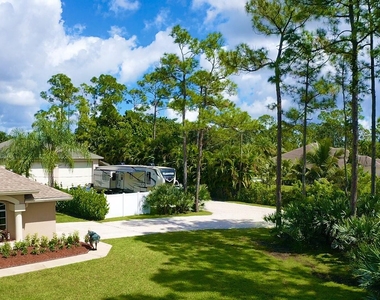 13589 Key Lime Boulevard - Photo Thumbnail 5