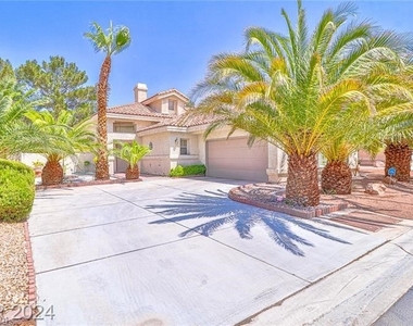 2528 Golden Sands Drive - Photo Thumbnail 1