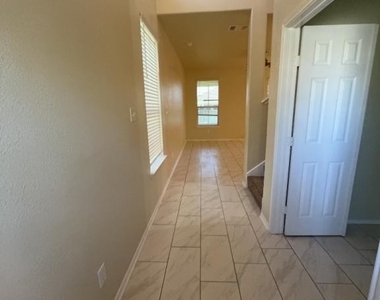 2508 Black Orchid Drive - Photo Thumbnail 1