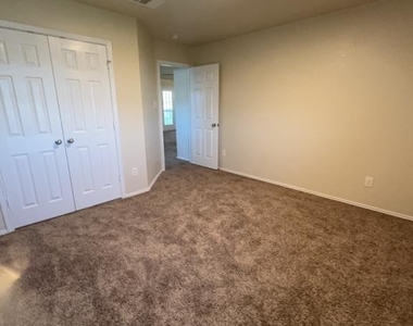 2508 Black Orchid Drive - Photo Thumbnail 13