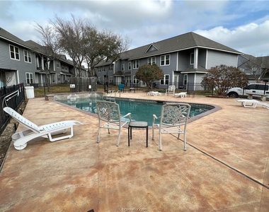 1250 Canyon Creek - Photo Thumbnail 18