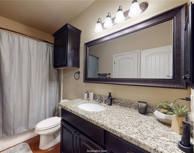 3325 Wakewell Court - Photo Thumbnail 12