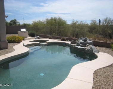 5505 E Calle Del Sol -- - Photo Thumbnail 4