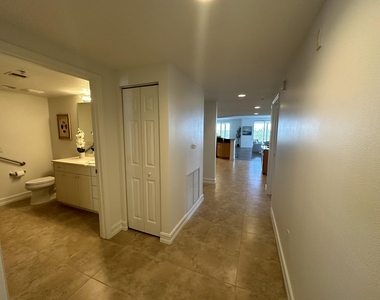 480 Sail Lane - Photo Thumbnail 7