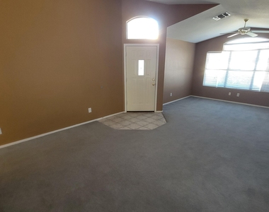 15135 W Melissa Lane - Photo Thumbnail 5