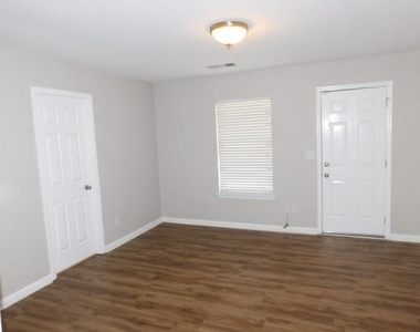 2232 Landing Ridge Drive - Photo Thumbnail 3