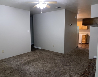 2989 Woodrich Drive - Photo Thumbnail 2