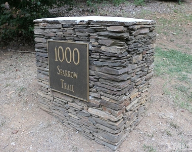 1000 Sparrow Trail - Photo Thumbnail 10