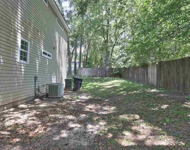 924 Ashburn Drive - Photo Thumbnail 17