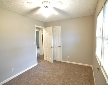 2140 Cherrywood Drive - Photo Thumbnail 20