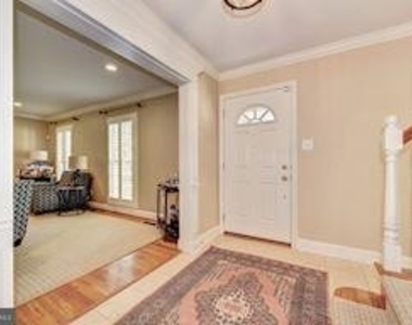 6134 Ramshorn Drive - Photo Thumbnail 8