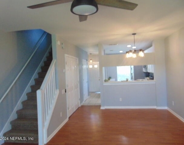 12311 Kensington Lakes Drive - Photo Thumbnail 35