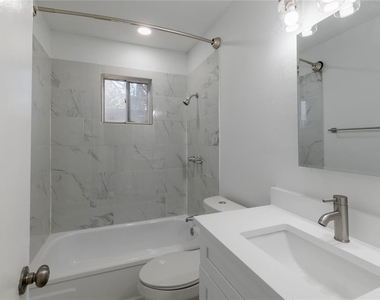 5921 Gaston Avenue - Photo Thumbnail 5