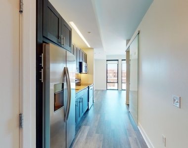 2420 14th Street Nw - Photo Thumbnail 1